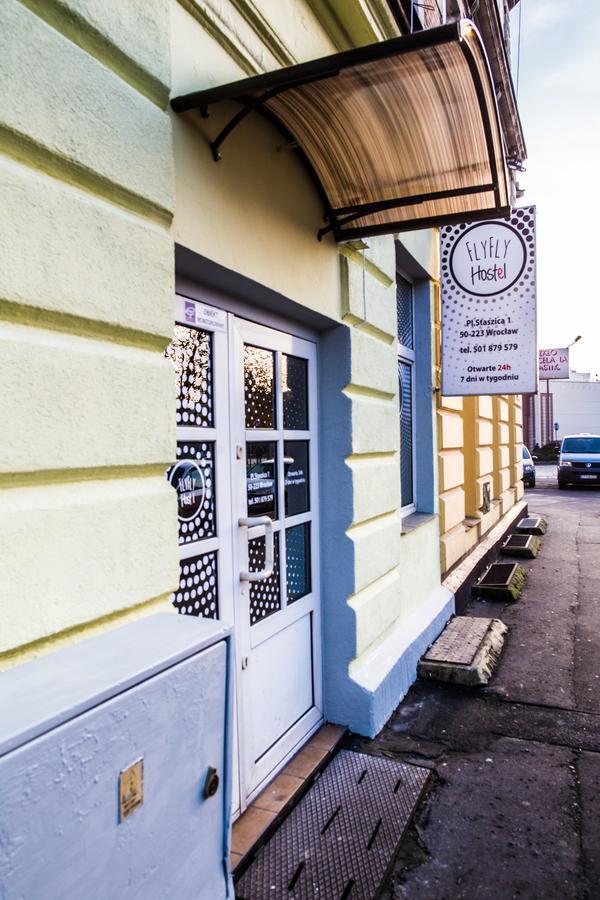 Flyfly Hostel , Darmowy Parking , Rezerwuj Przez Urzadzenia Mobilne -10 Procent Wrocław Eksteriør billede