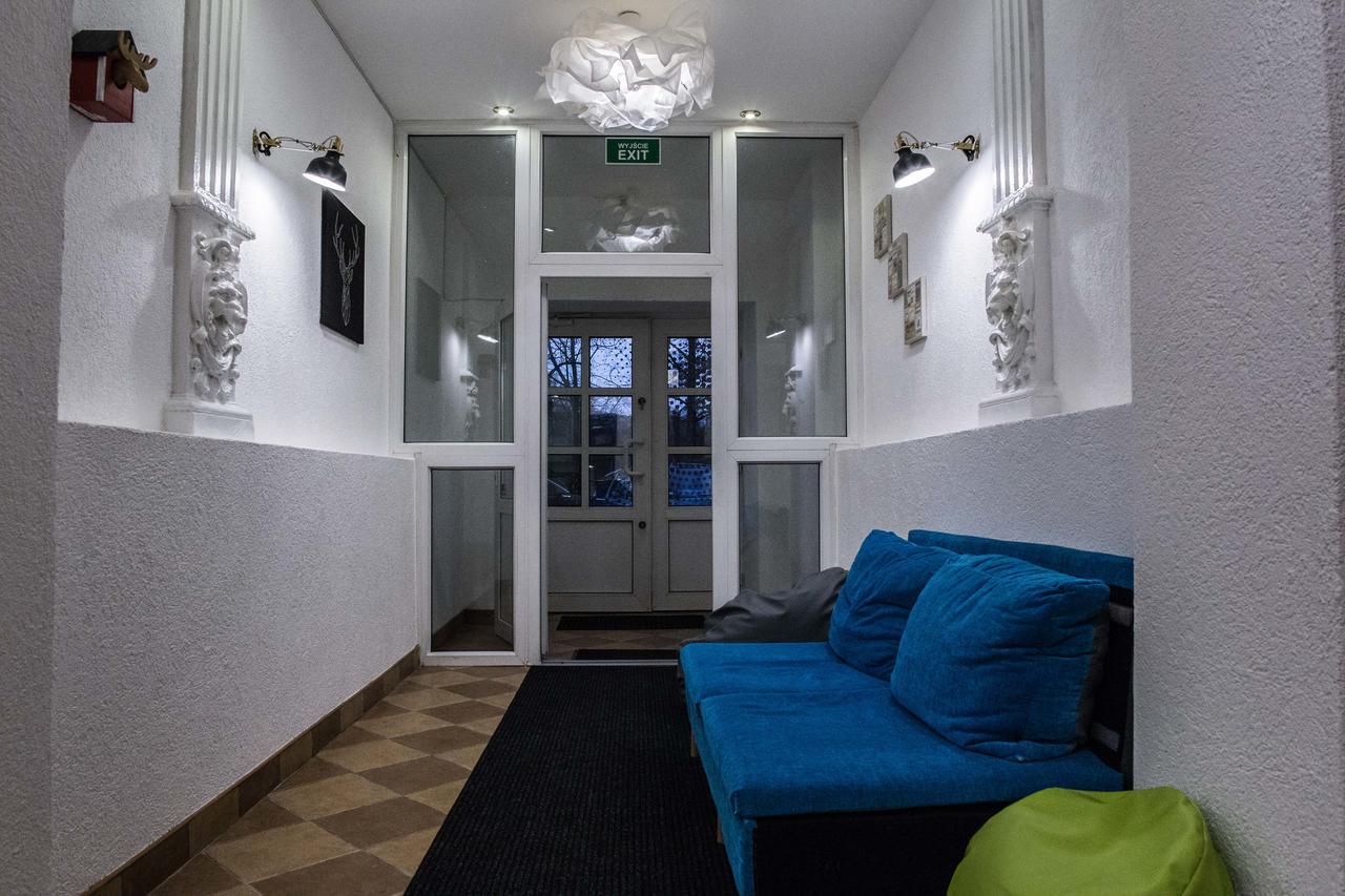 Flyfly Hostel , Darmowy Parking , Rezerwuj Przez Urzadzenia Mobilne -10 Procent Wrocław Eksteriør billede