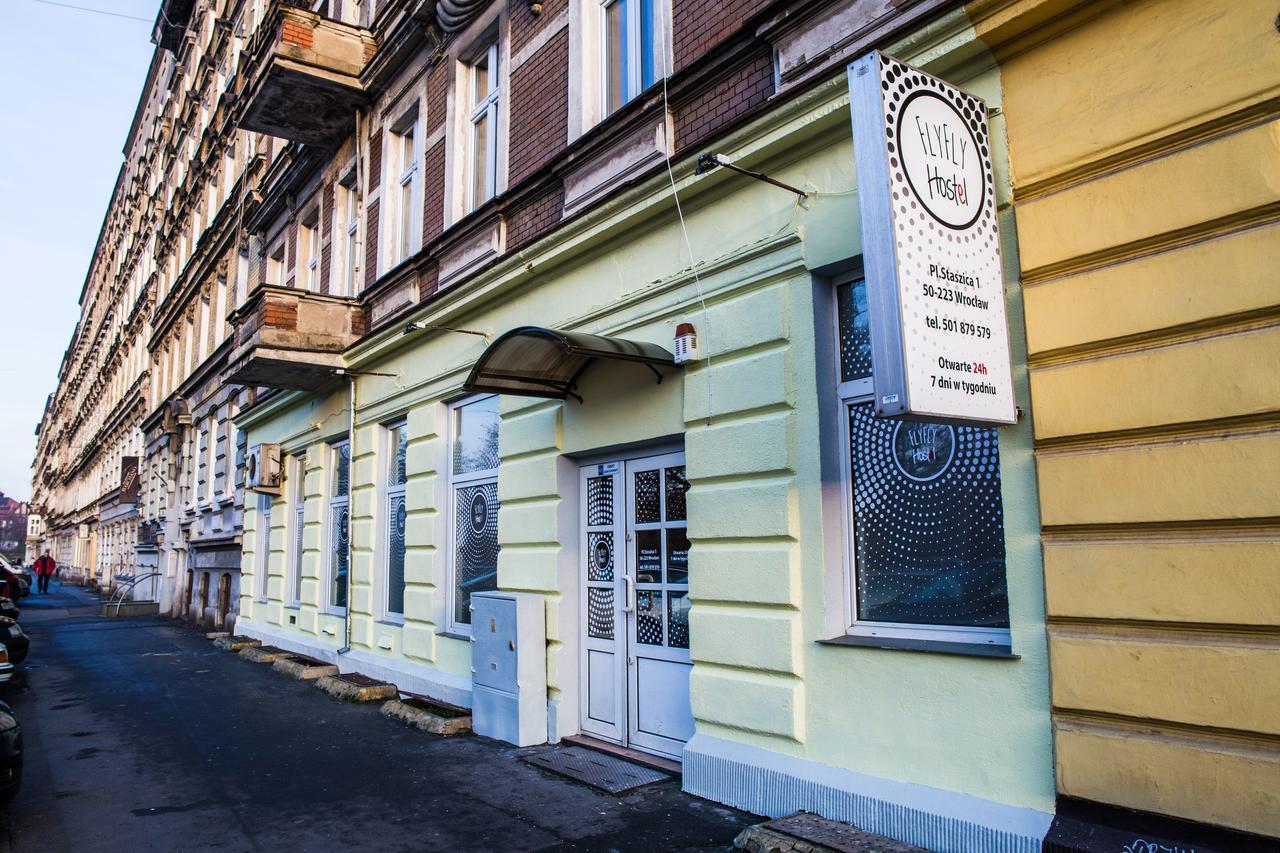 Flyfly Hostel , Darmowy Parking , Rezerwuj Przez Urzadzenia Mobilne -10 Procent Wrocław Eksteriør billede